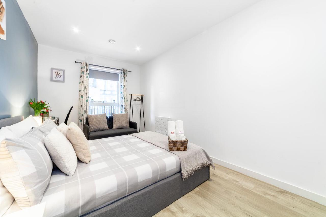 Private Double Bd With Optional Balcony, 15 Mins To Cc Séjour chez l'habitant *